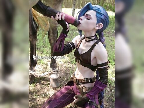 Jinx tastes a horse cock for the first time | Blowjob
