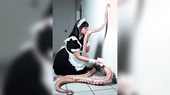 Warp lick tentacle