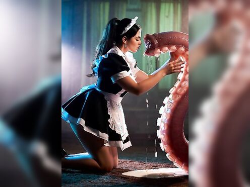 kissing the tentacle