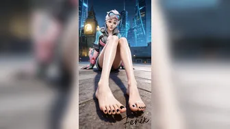 Tracer shows her new pedicure