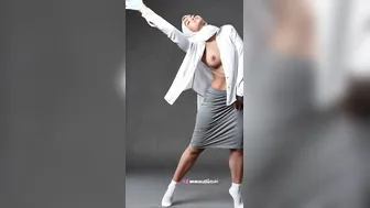 Hijab hot dance