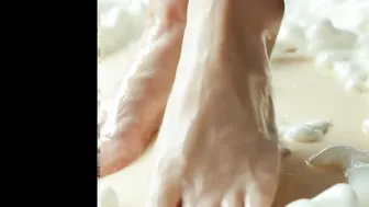 Bizarre Feet in Cum and Honey [MommysGooningFactory]