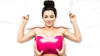 Latex Squeeze